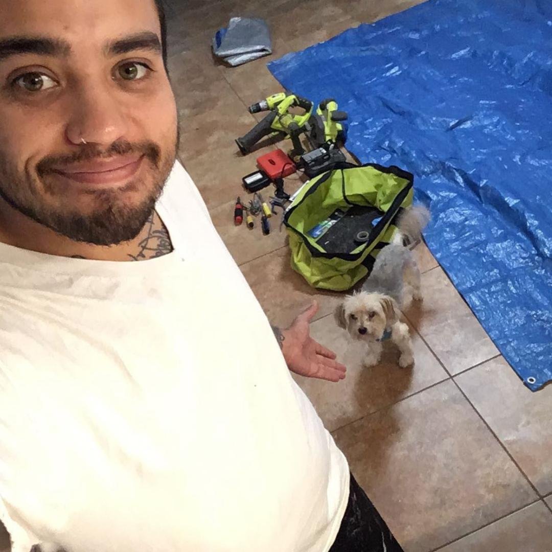 Friendly Local Pros handyman Chris with tools ready for a job in Sanford FL